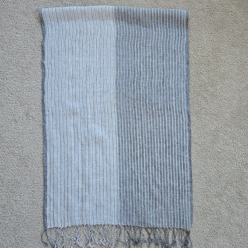 NWOT Linen Scarf Grey & White Stripe - Picture 2 of 12